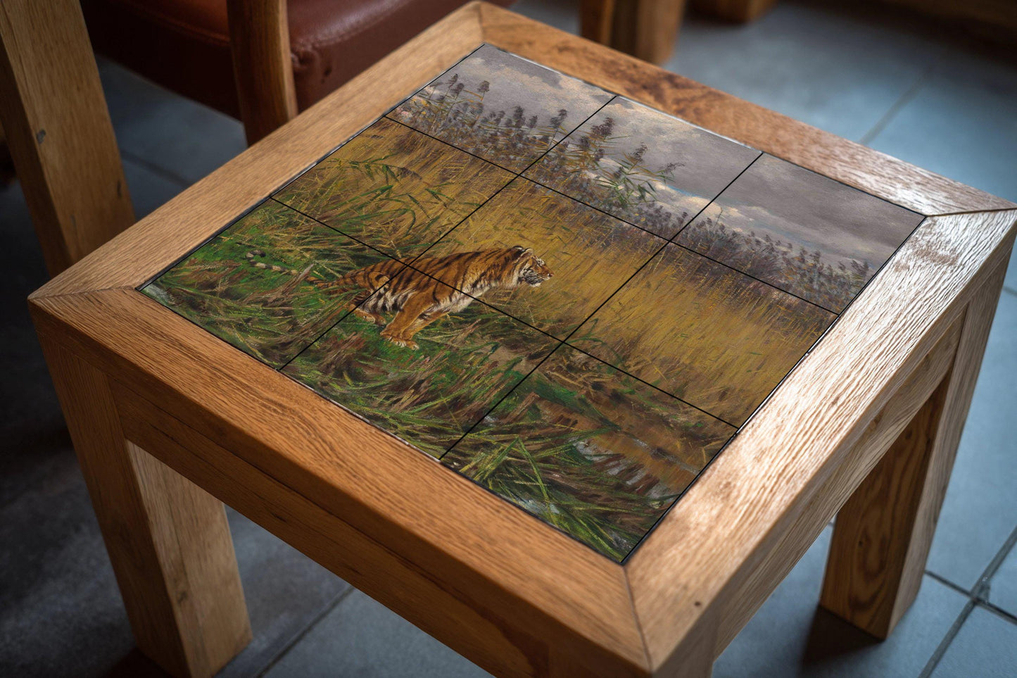 "Tigre entre los juncos — Fauna-Fliesenkunst, Wandkunst aus Keramikfliesen
