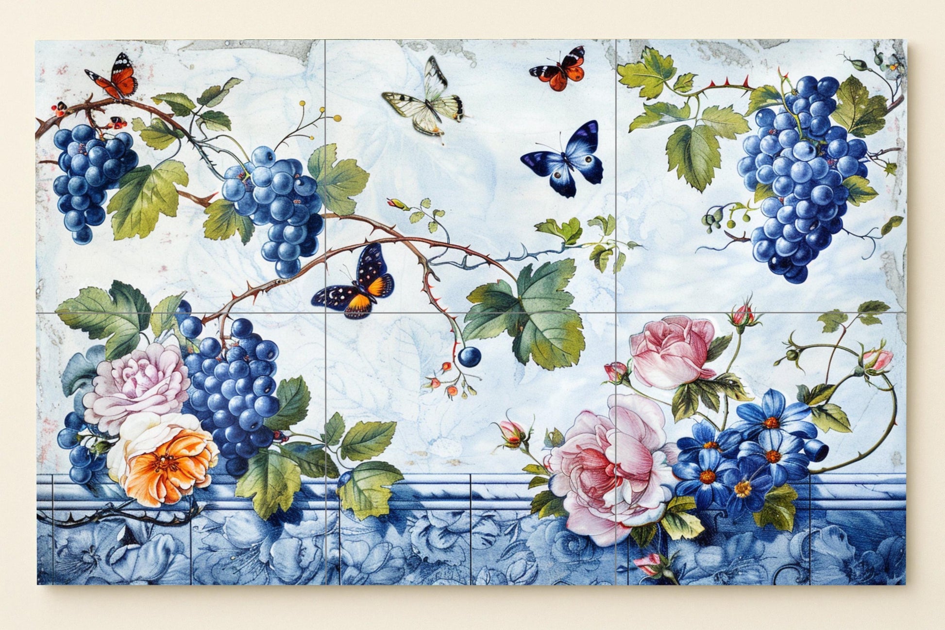 Mural de cerámica de mariposas y uvas