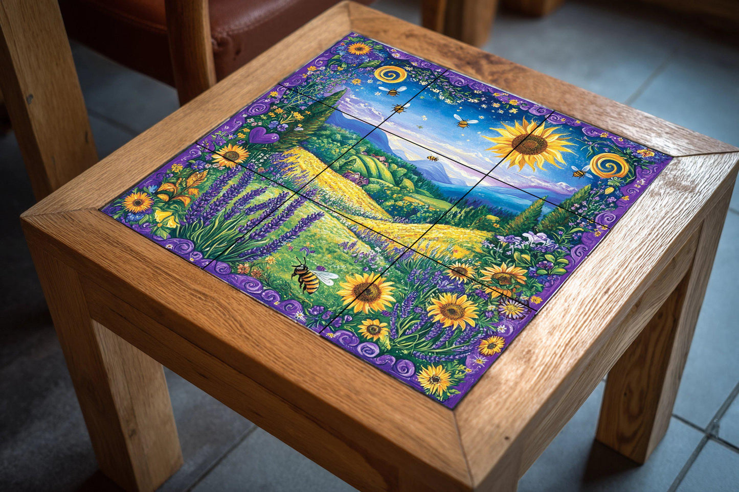Girasoli e Api — Murale in Piastrelle di Ceramica · Decoro Giardino e Natura