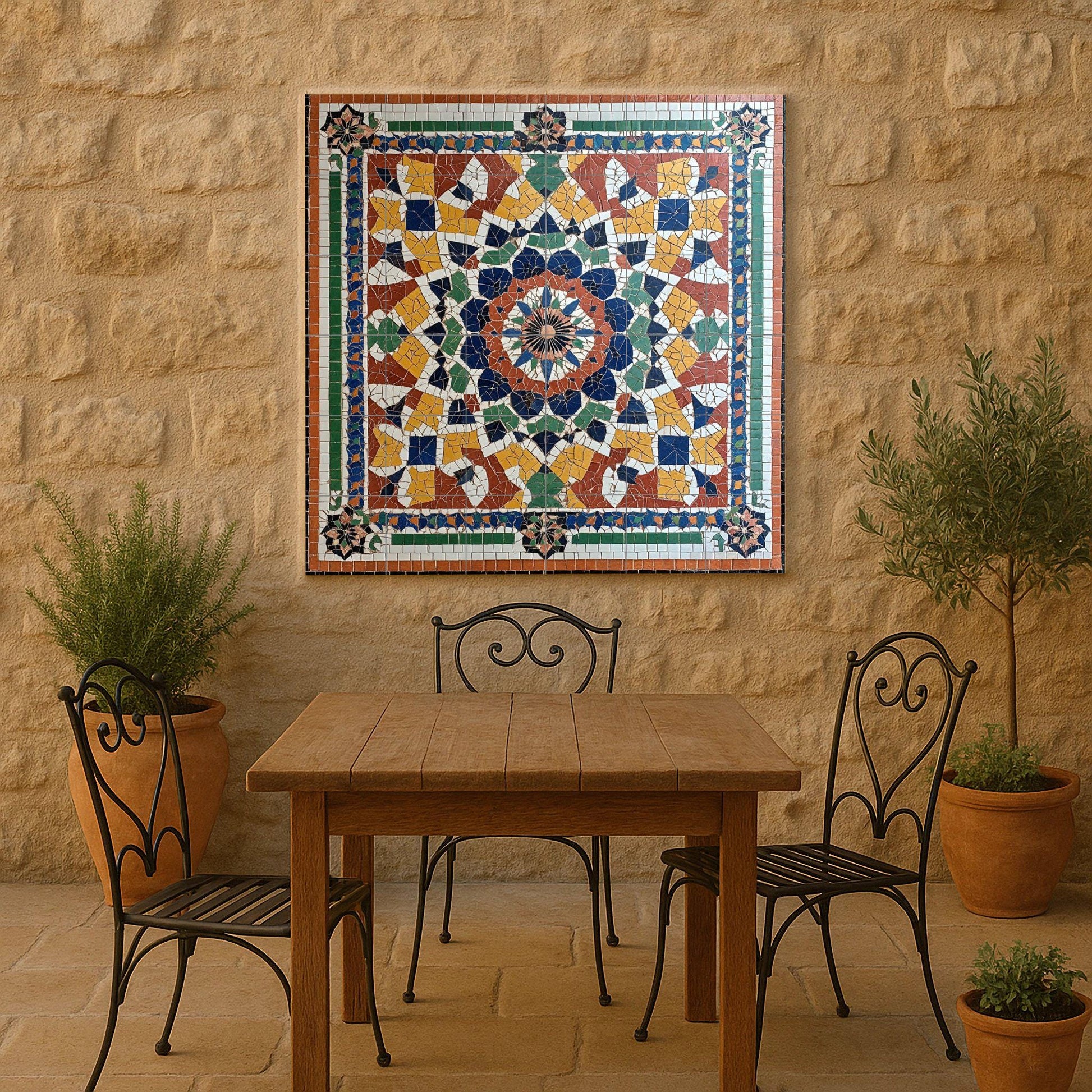 Fresque en Carrelage Marocain avec Mosaïque zellige — Décor d'Art Populaire