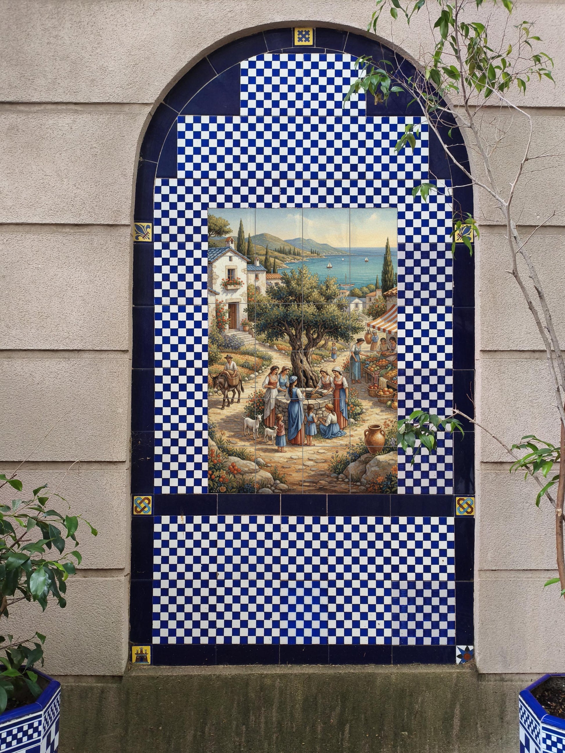 Pueblo mediterráneo — Olivo, escena de mercado y vistas al mar