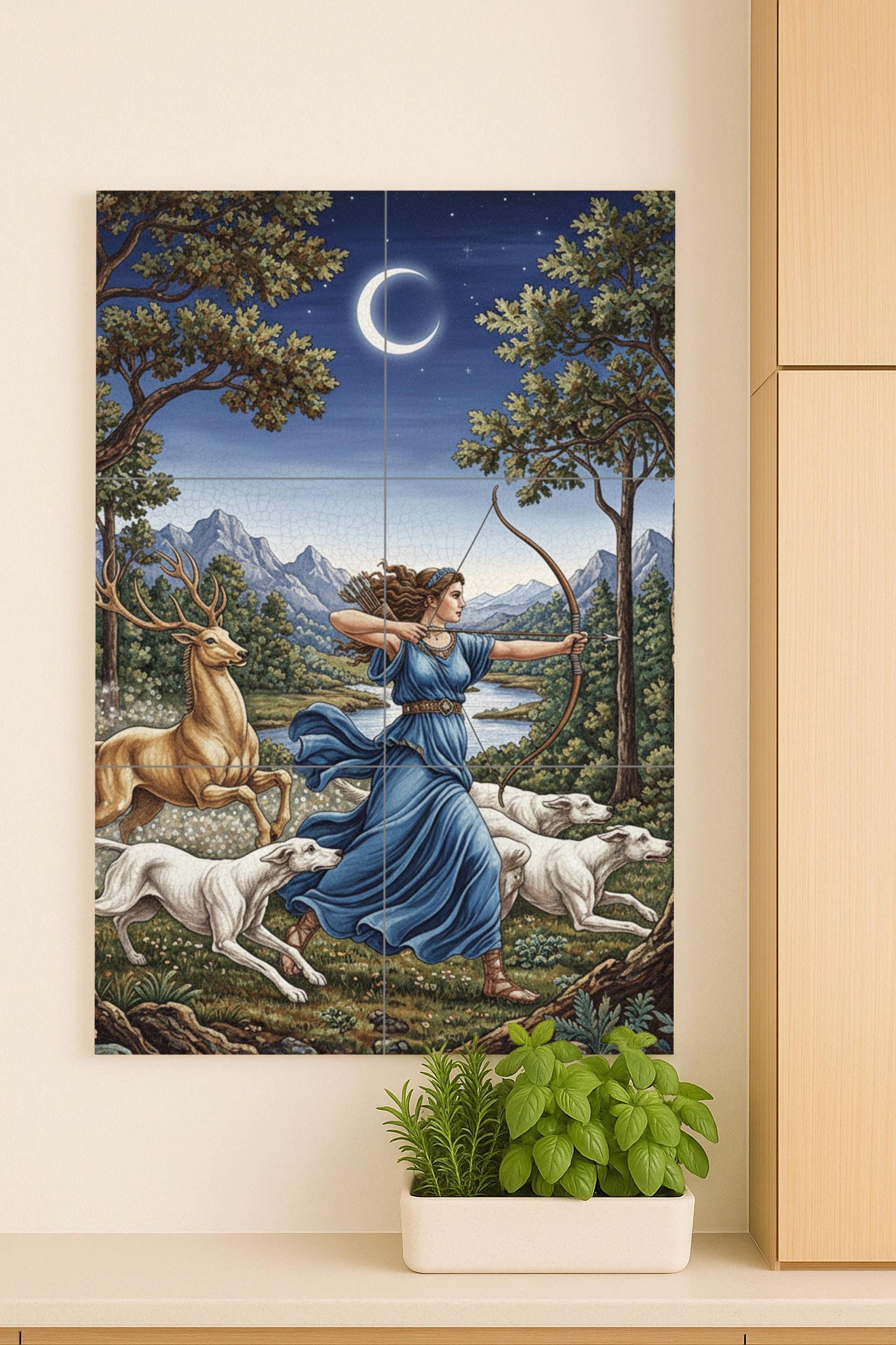 Mural cerámico de Artemisa la Cazadora, diosa griega de la Luna, con…