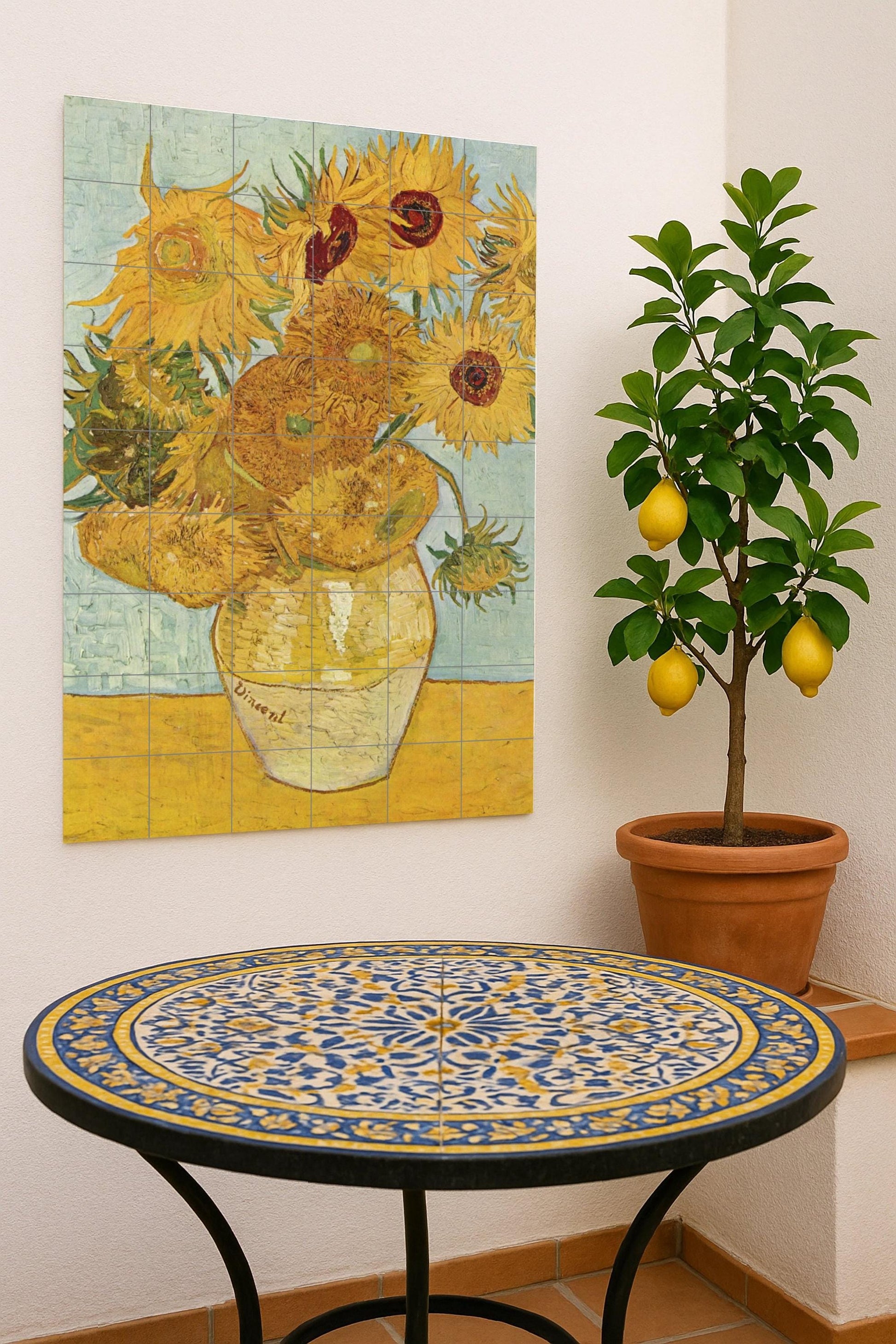 Tournesols en Vase Doré · Fresque Céramique — Reproduction d'Art de Musée