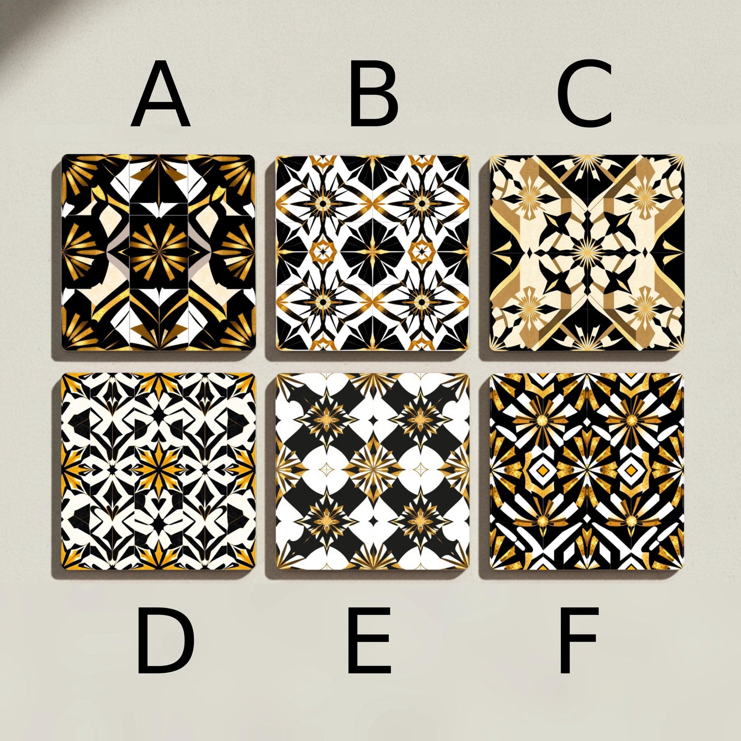 Posavasos Art Déco - Azulejos geométricos de cerámica en negro, blanco y dorado
