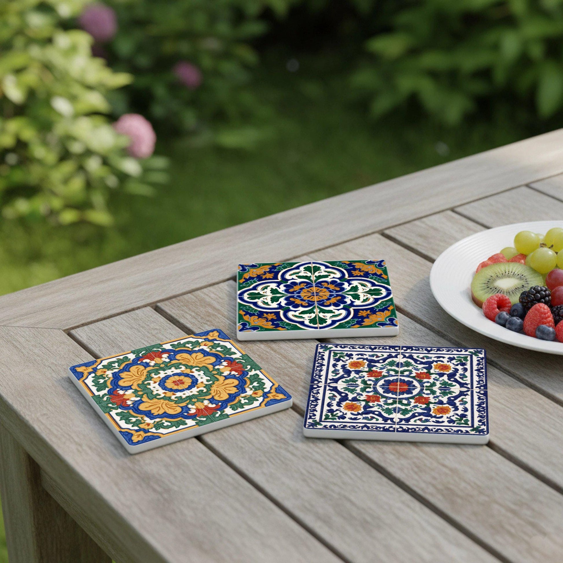 Sottobicchieri Ornamental con motivos florales — Set da Tavola per Amanti del Design