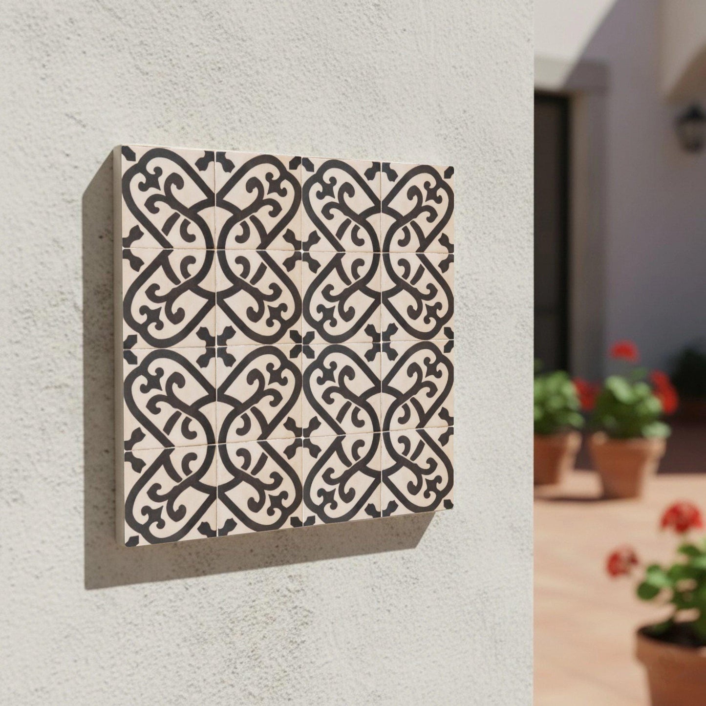 Azulejo Monochrome voluta