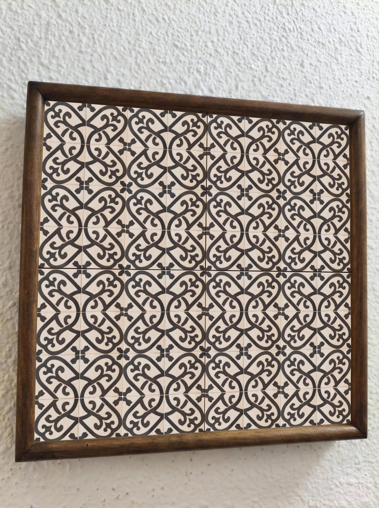 Azulejo Monochrome voluta