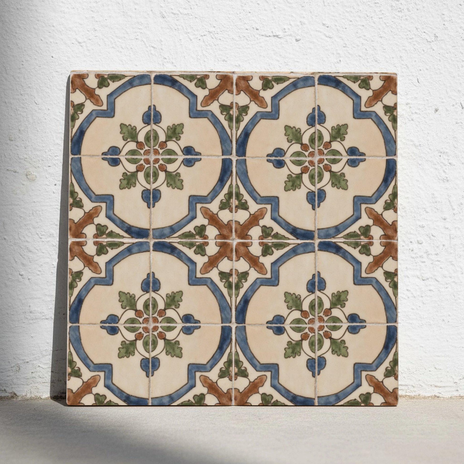 Spanisch-Kolonial — Keramikfliese, Andalusischer Stil