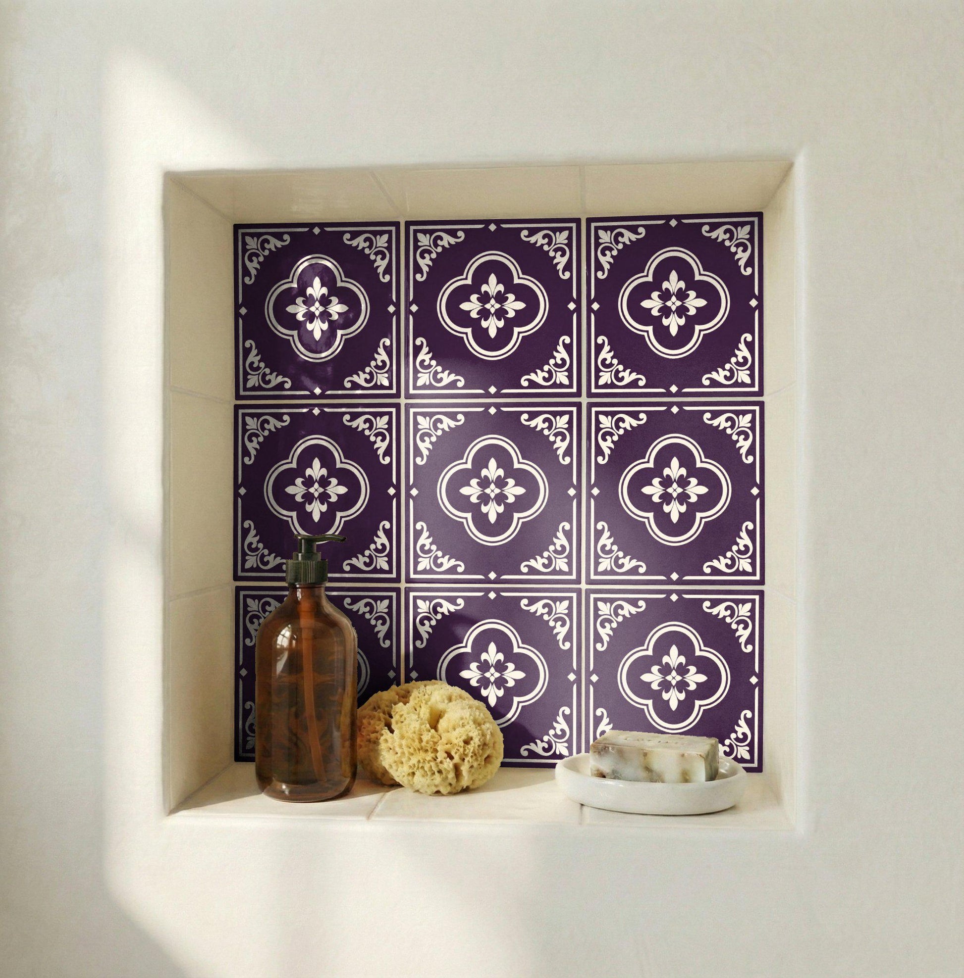 Azulejo Aubergine Purple ornamental