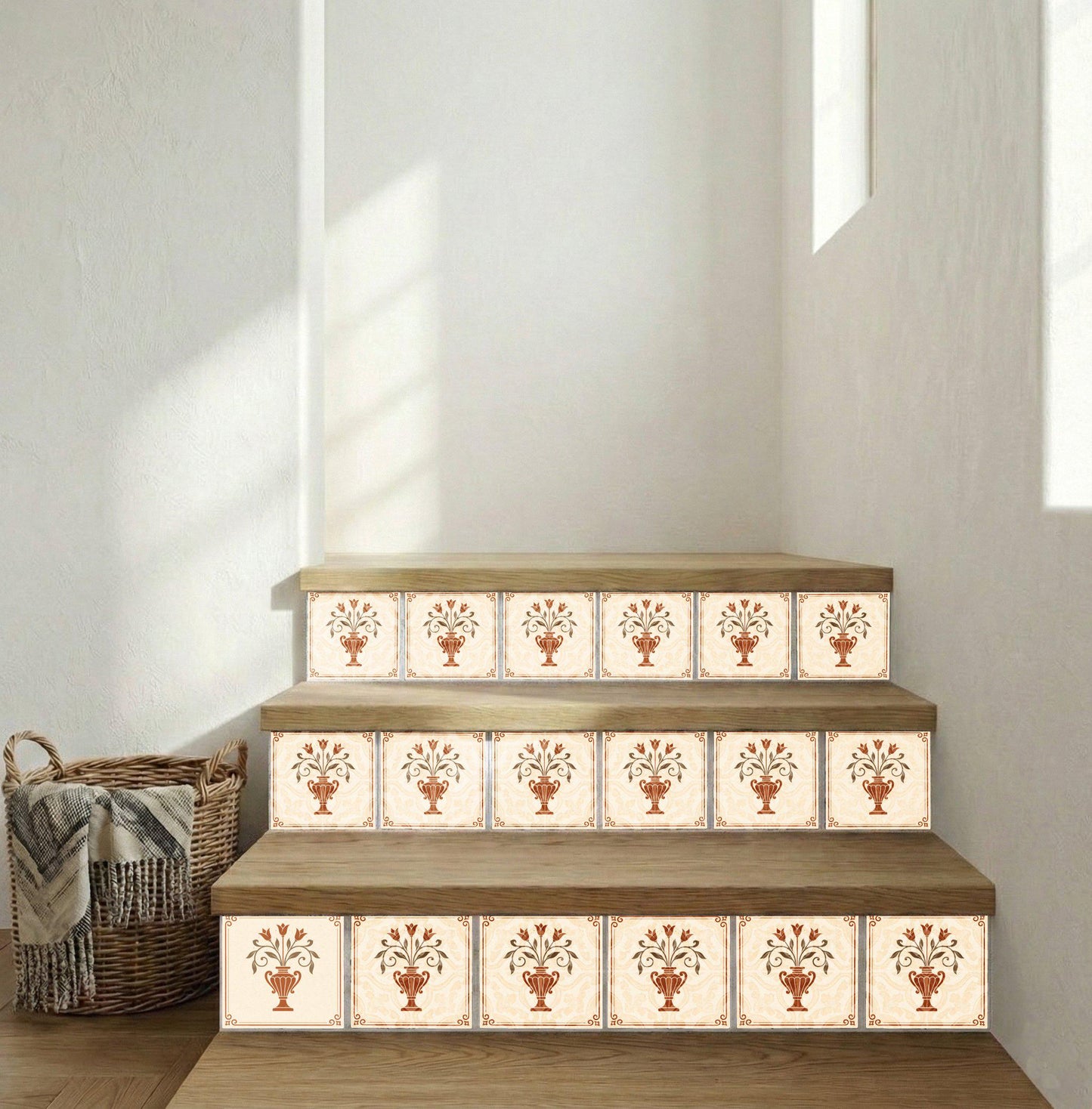 Vase Mediterranean — Garden-Inspired Pattern Ceramic Tile