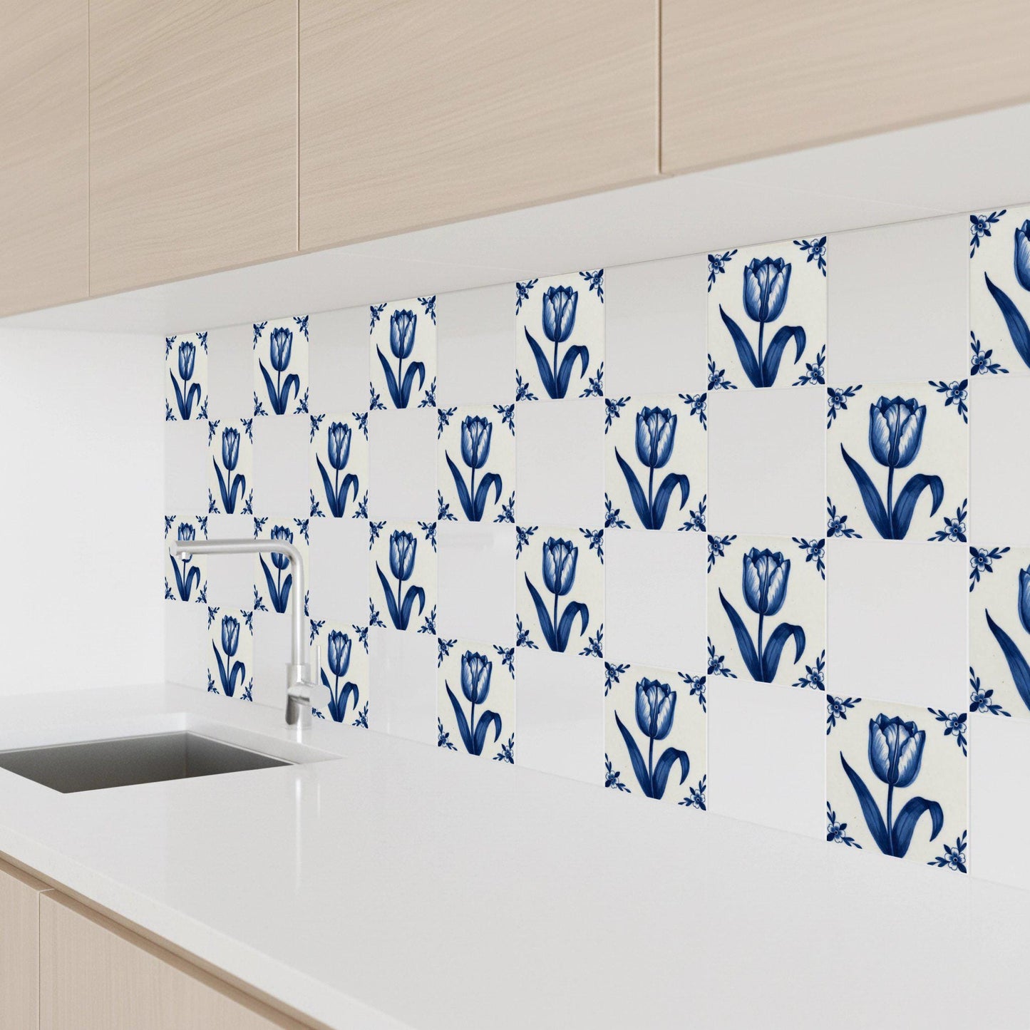 Tulip in Delft Blue — Dutch Blue & White Ceramic Decorative Tile