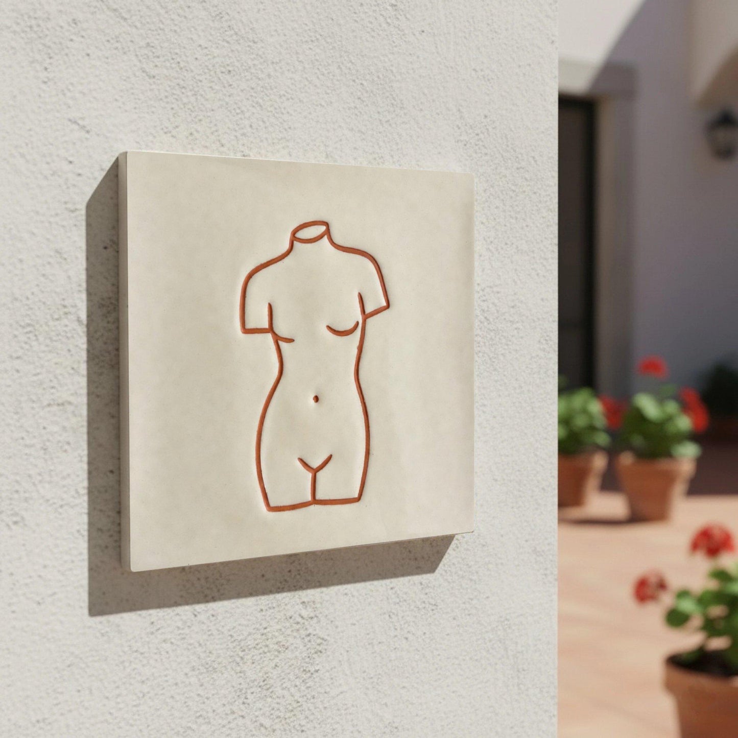 Azulejo Female Torso Minimalista — Decoro Senza Tempo