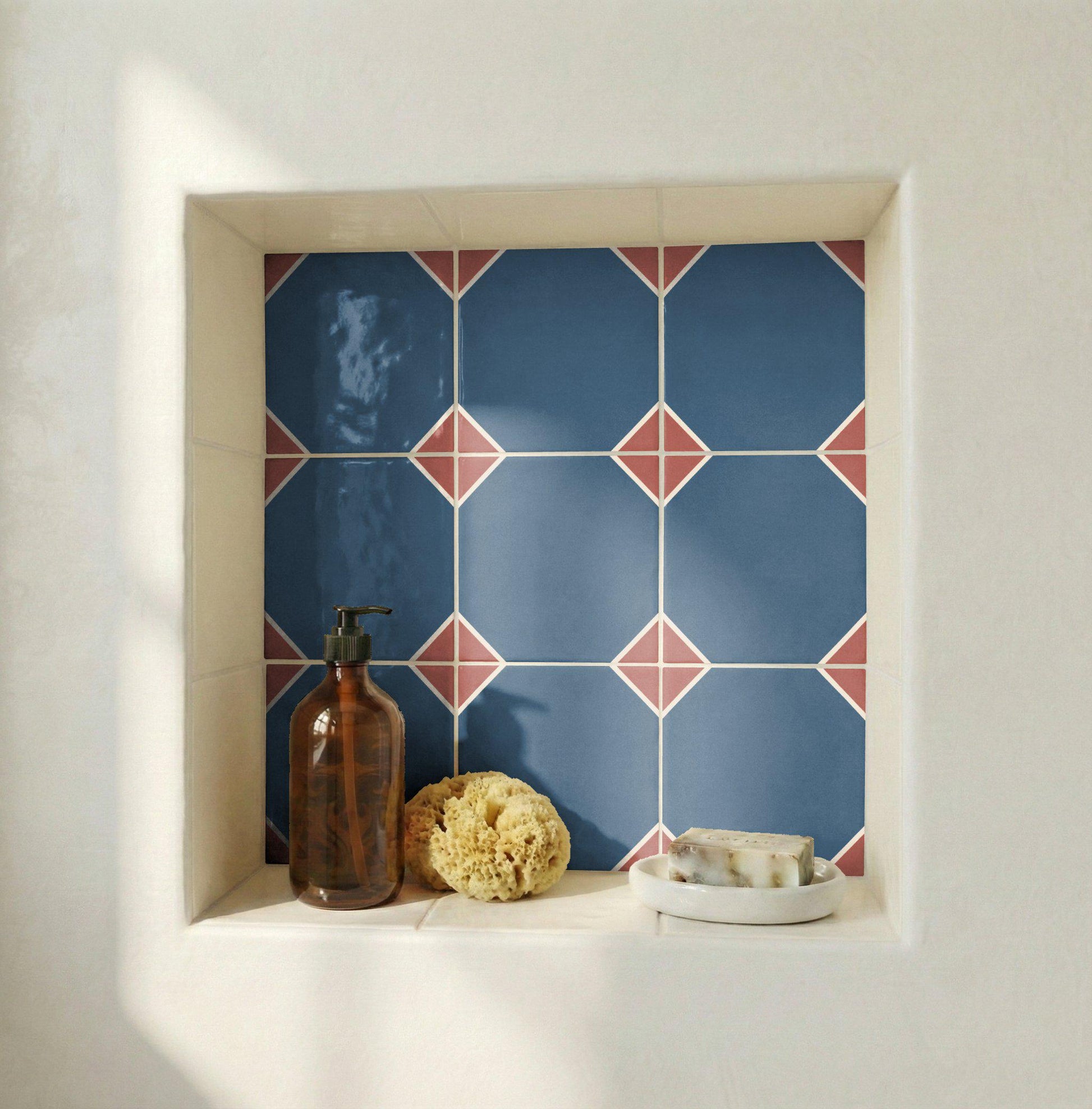 Azulejo Azul y terracota mediterráneo