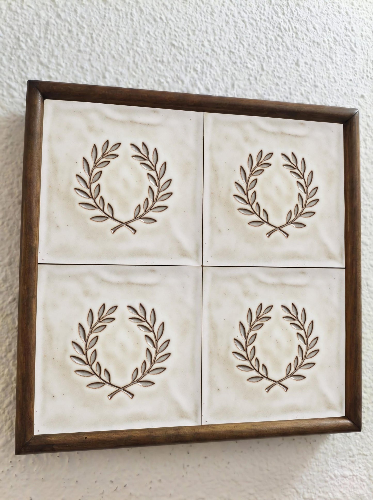 Fliese Lorbeerkranz Minimalistisch · Mediterranes Küsten-Dekor