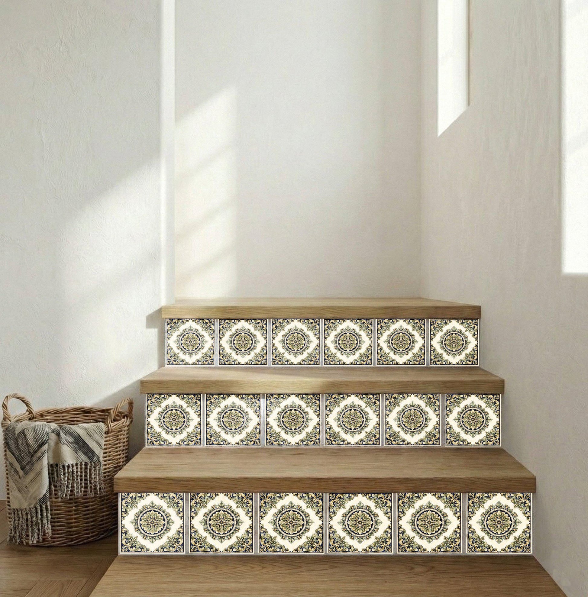 Fliese Prague Barock Medaillon · Zeitgemäßer Geometrie-Dekor