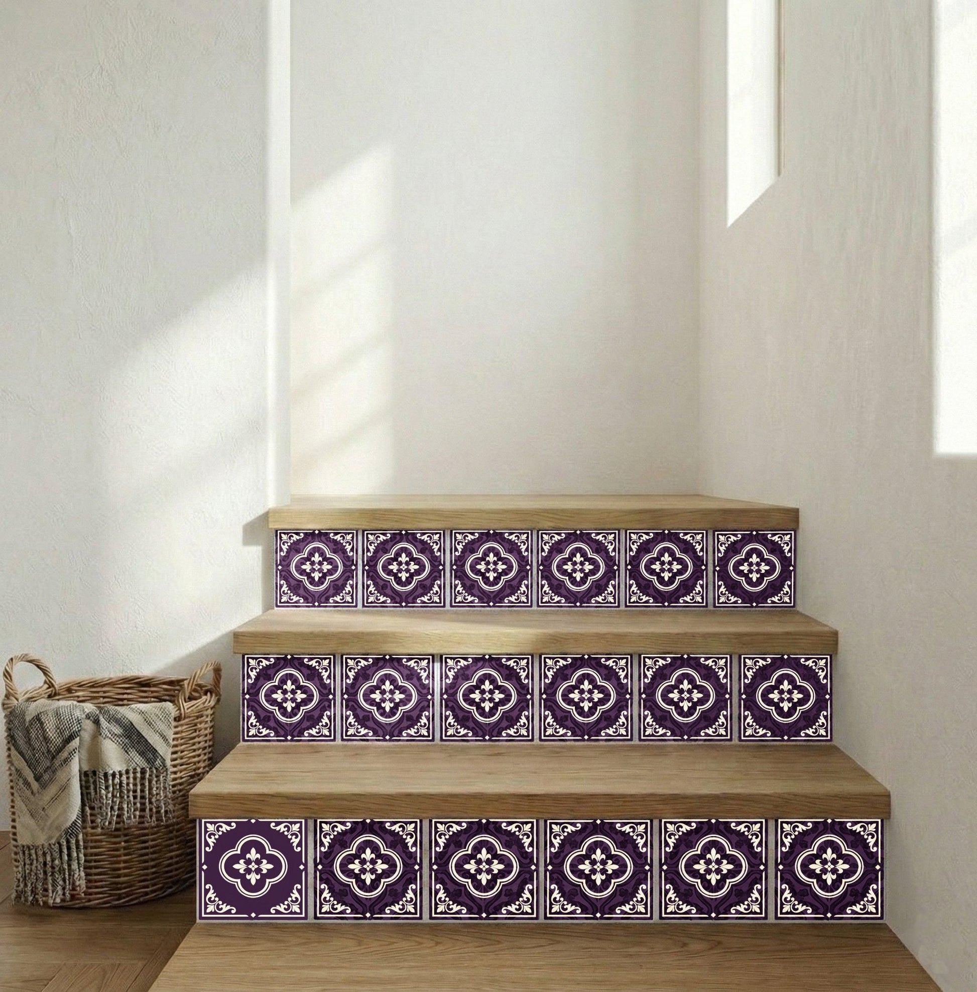 Azulejo Aubergine Purple ornamental