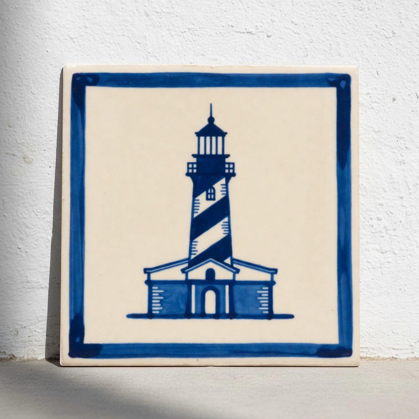 Fliese Lighthouse in Delfter Blau · Delfter-Blau-Stil