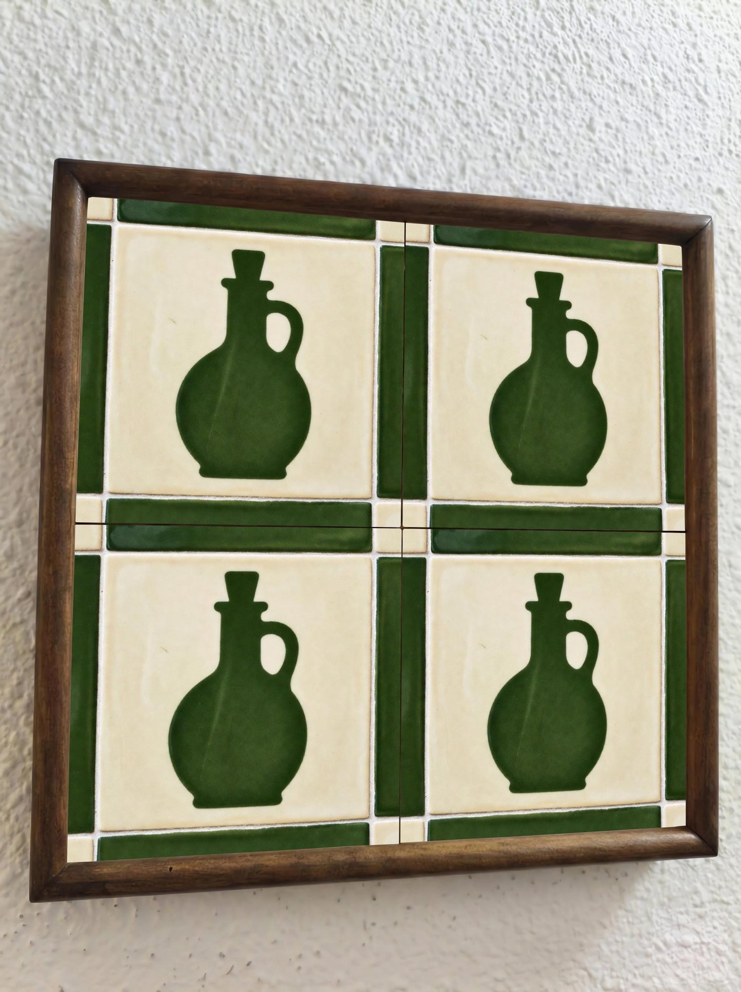 Carreau Vert Huile d'Olive Bottle · Motif Botanique