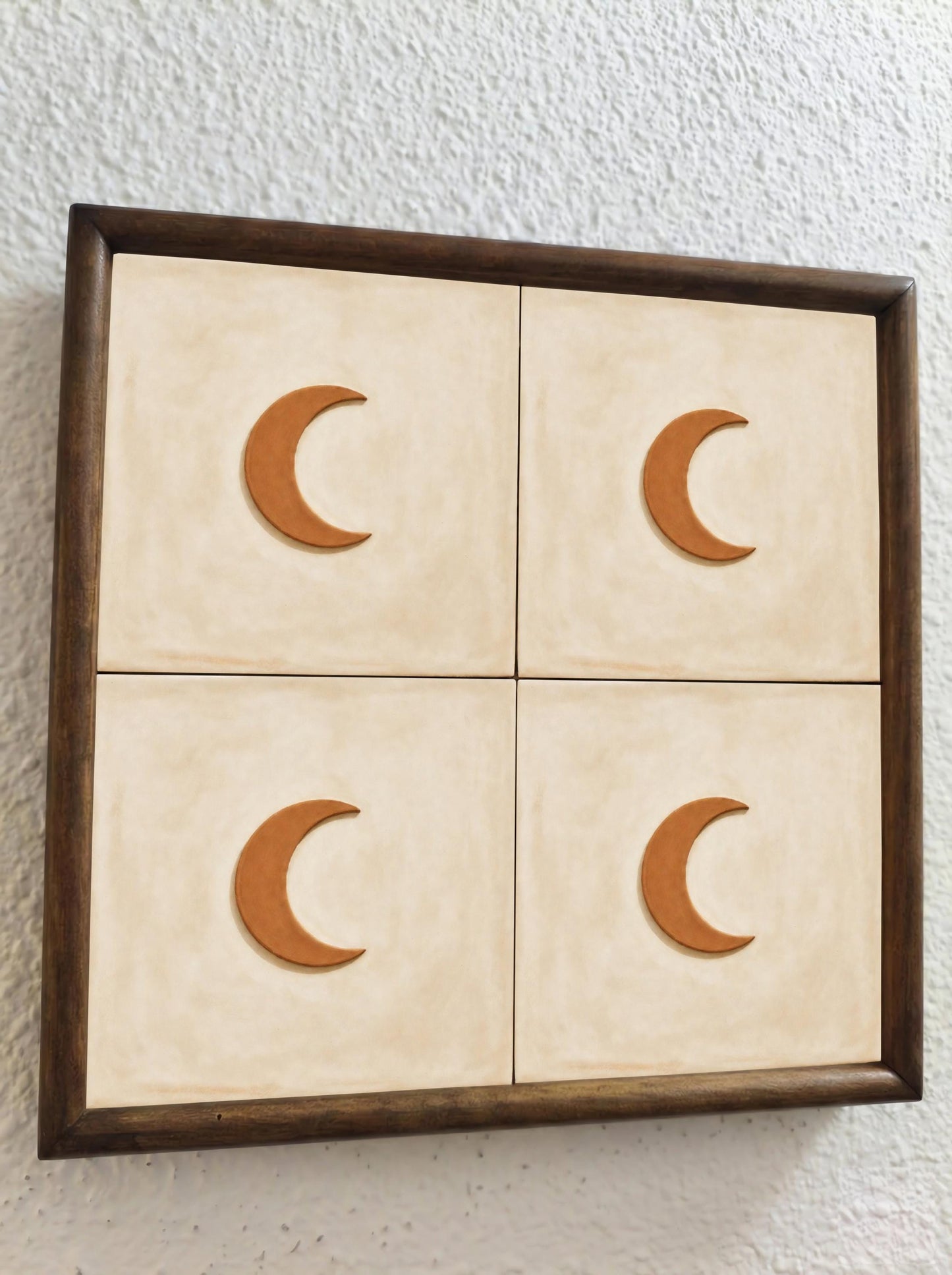 Crescent luna minimalista — Mediterranean Kitchen Tile Decorative Tile