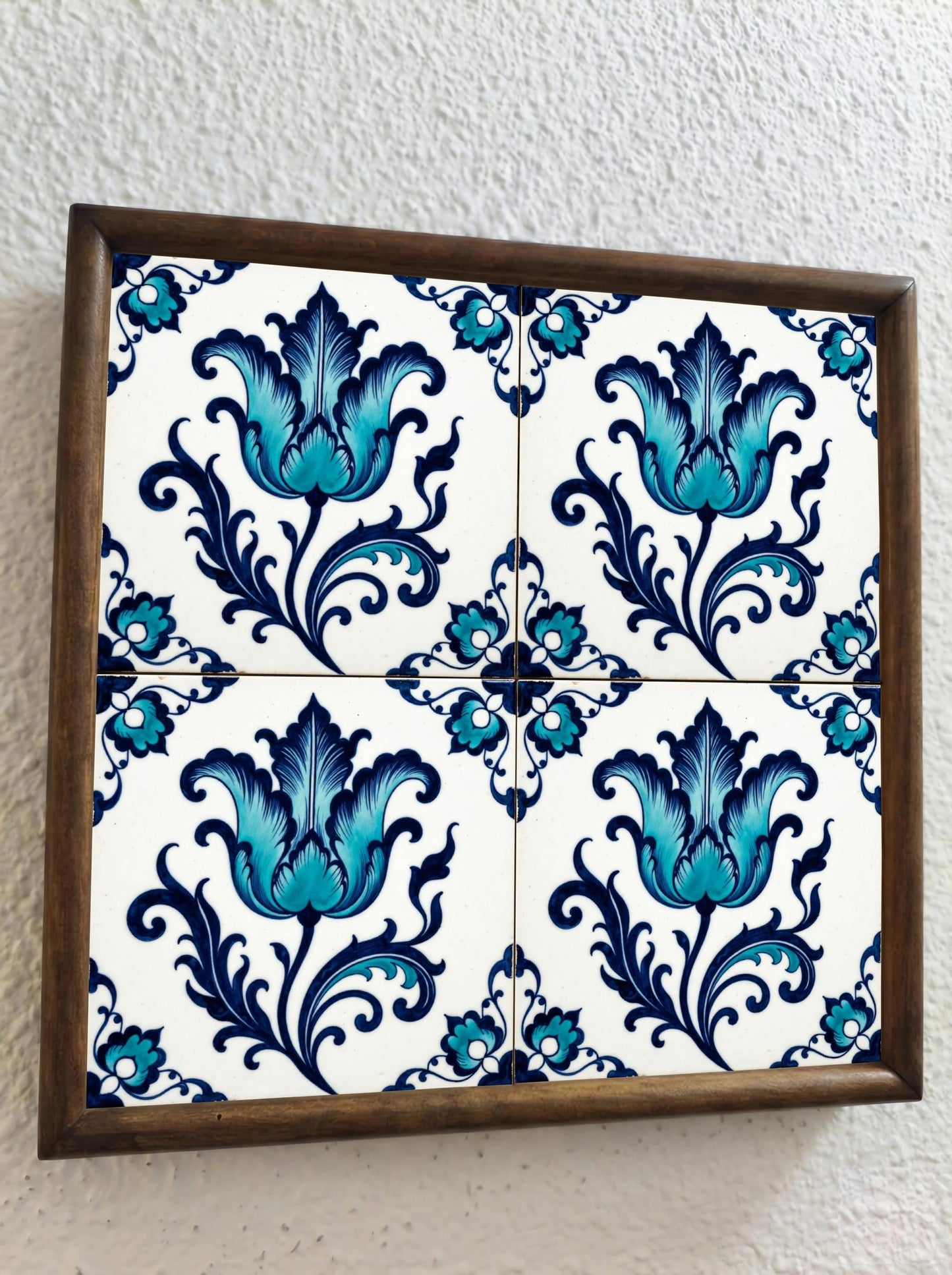 Cappadocia Floral · Keramik-Wandfliese — Garteninspiriertes Muster