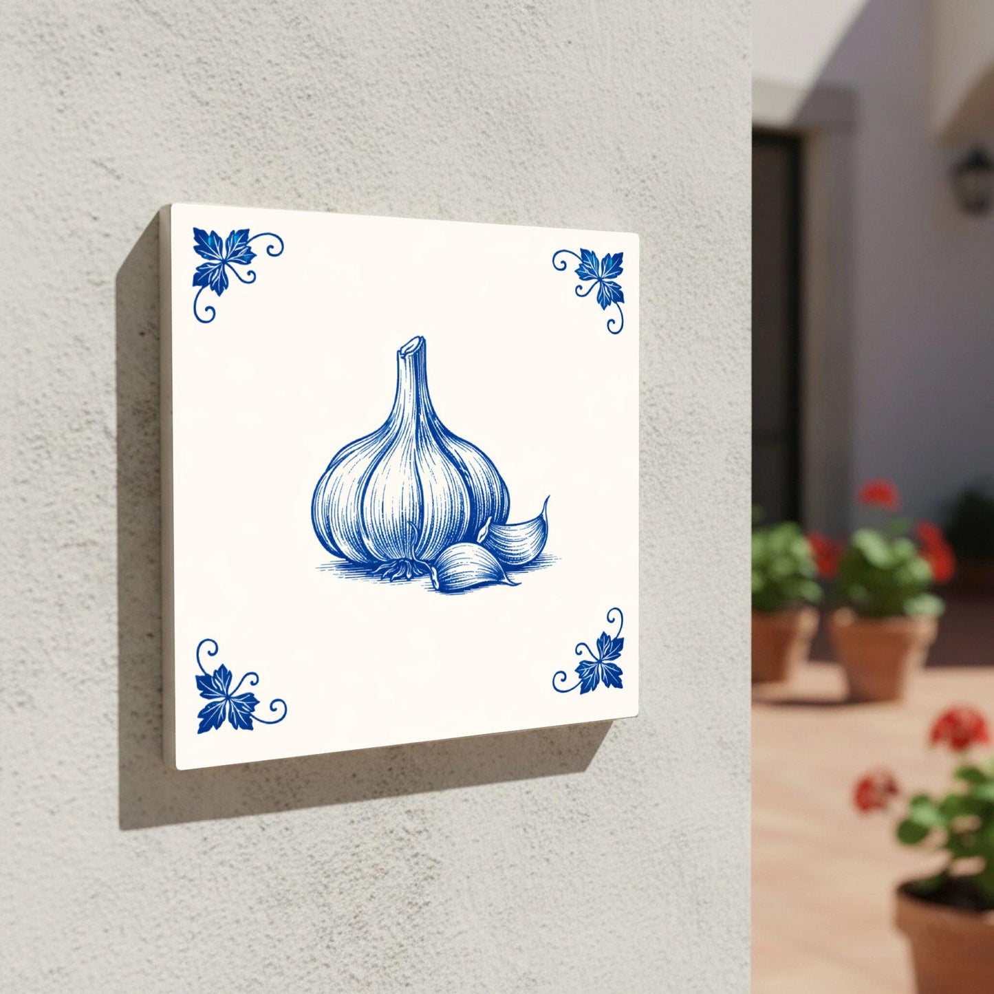 Fliese Knoblauch in Delfter Blau · Holländische Keramik in Blau-Weiß