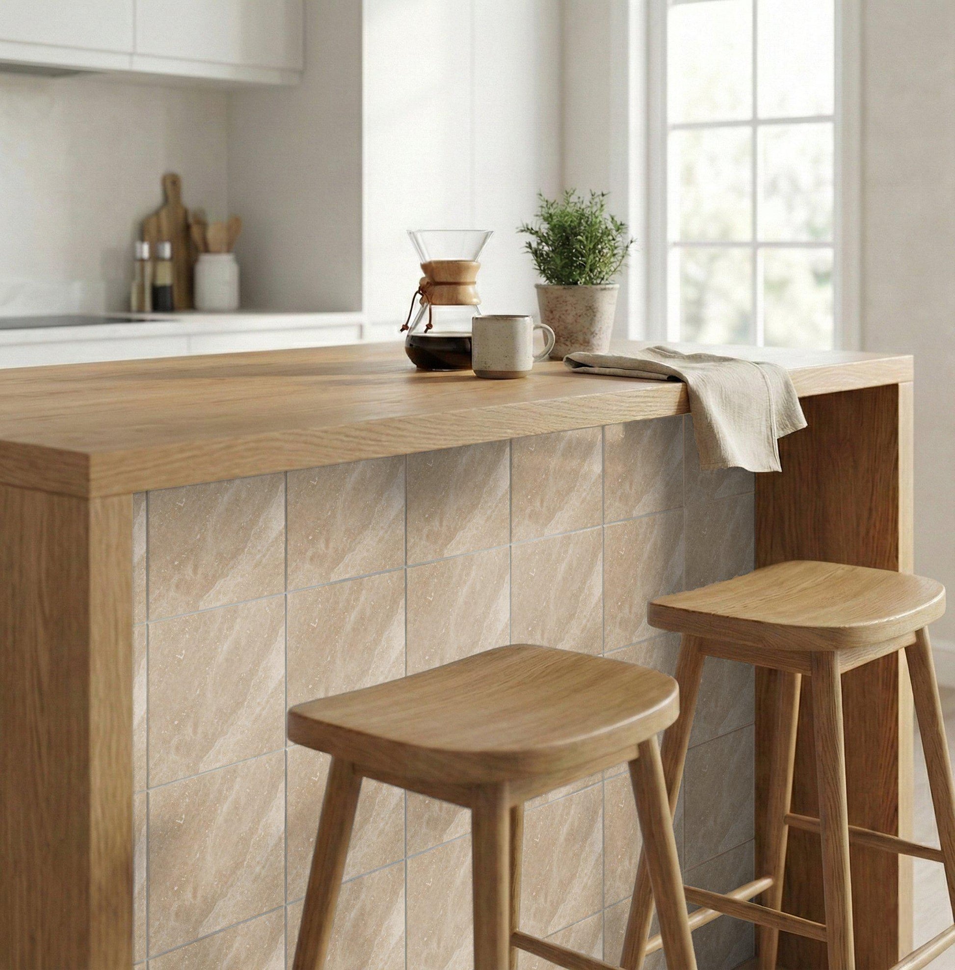 Travertin · Keramik-Wandfliese — Ornament im Vintage-Stil