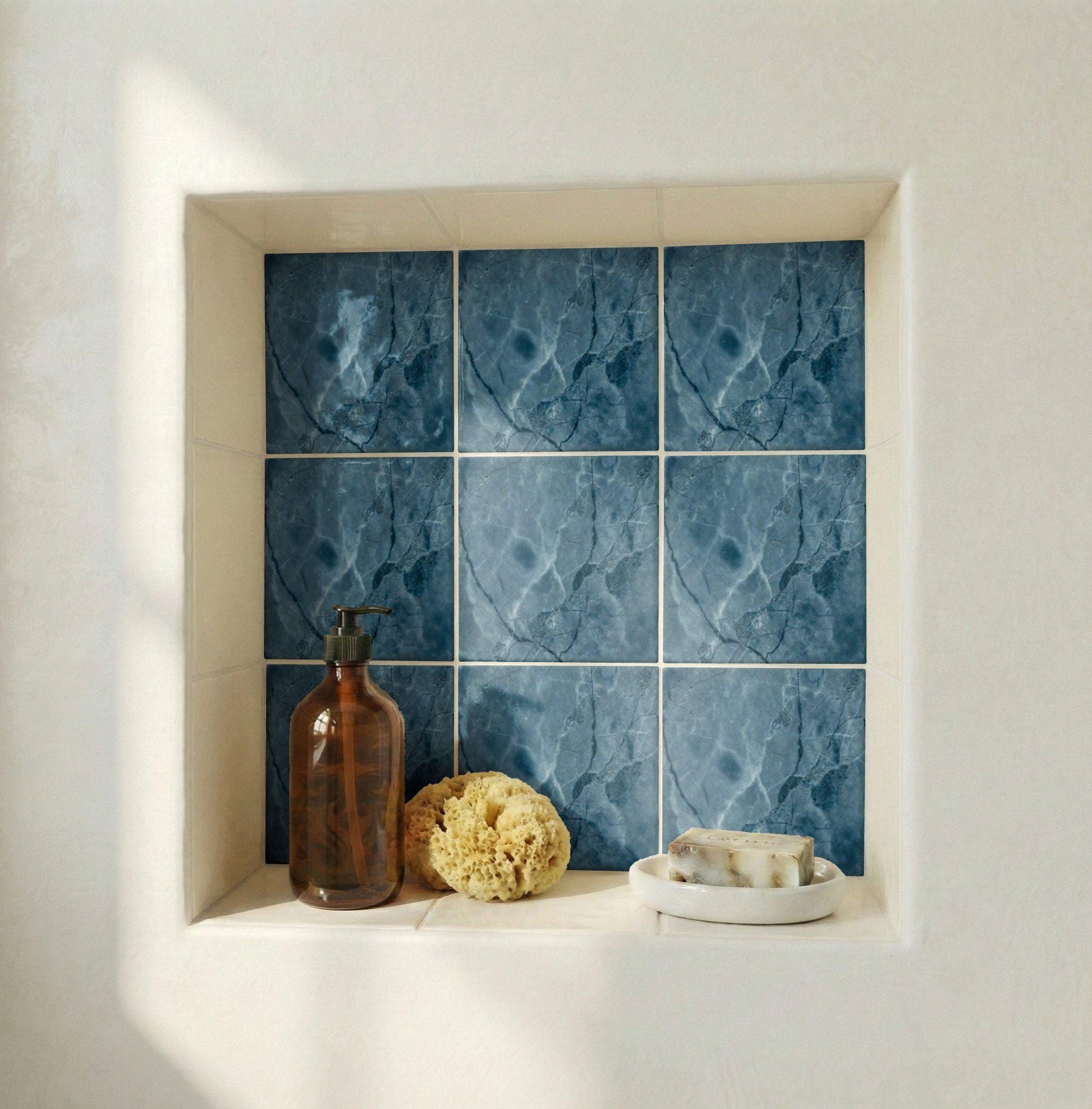 Saint Petersburg — Vintage-Style Ornament Decorative Tile